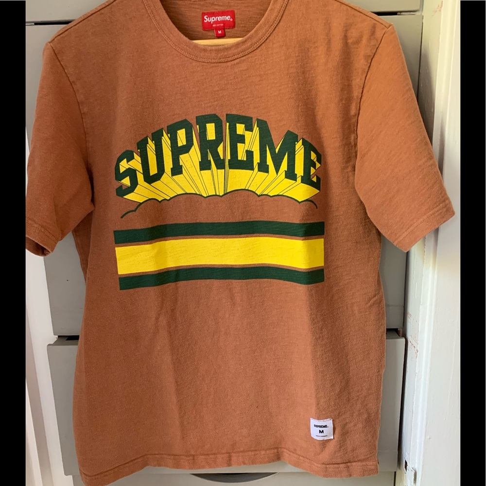 Supreme Hype Men’s Short Sleeve Shirt
